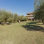 Apartment In Tuoro Near Trasimeno *